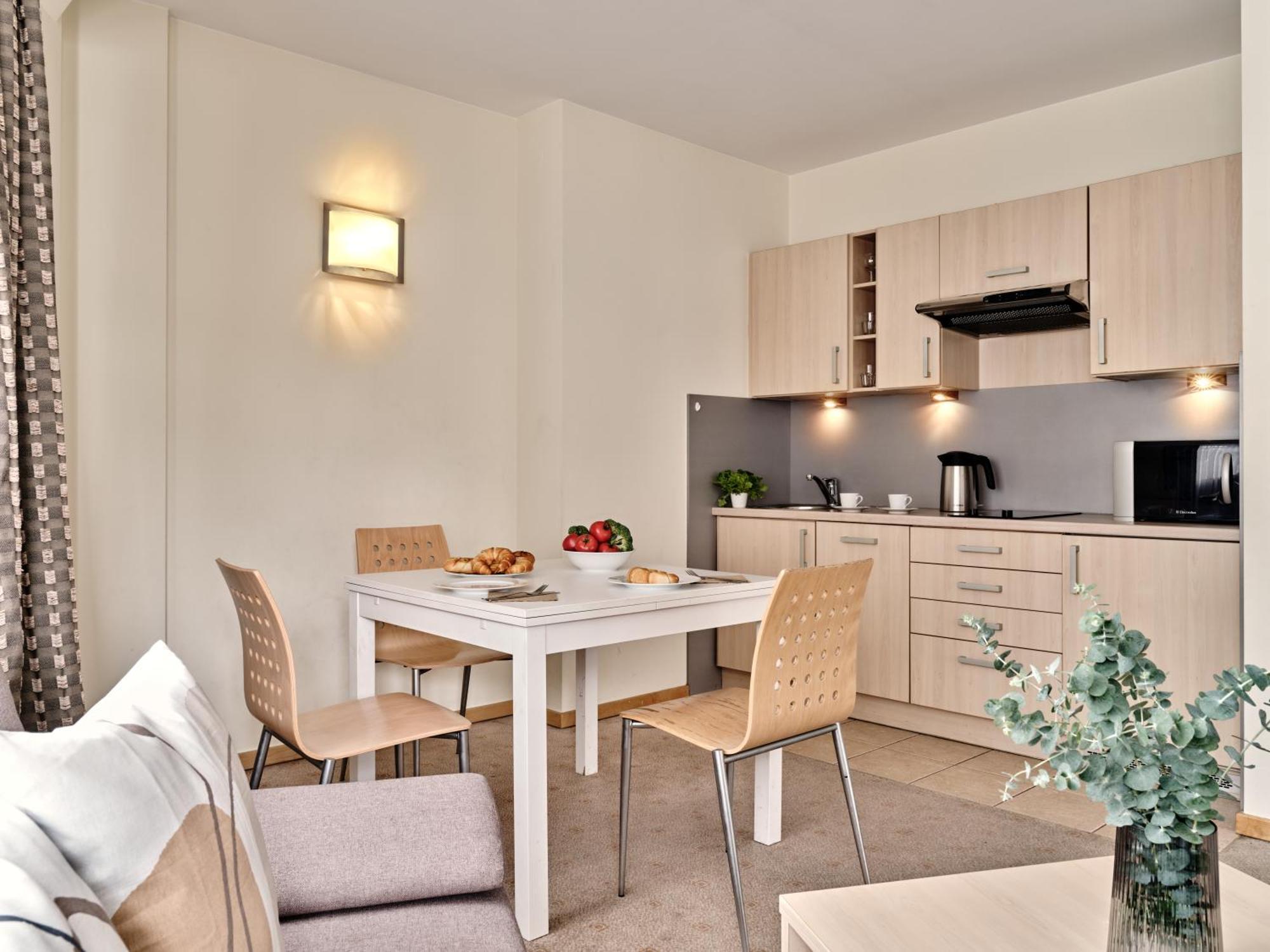 Apartamenty Media Park Warszawa Eksteriør bilde