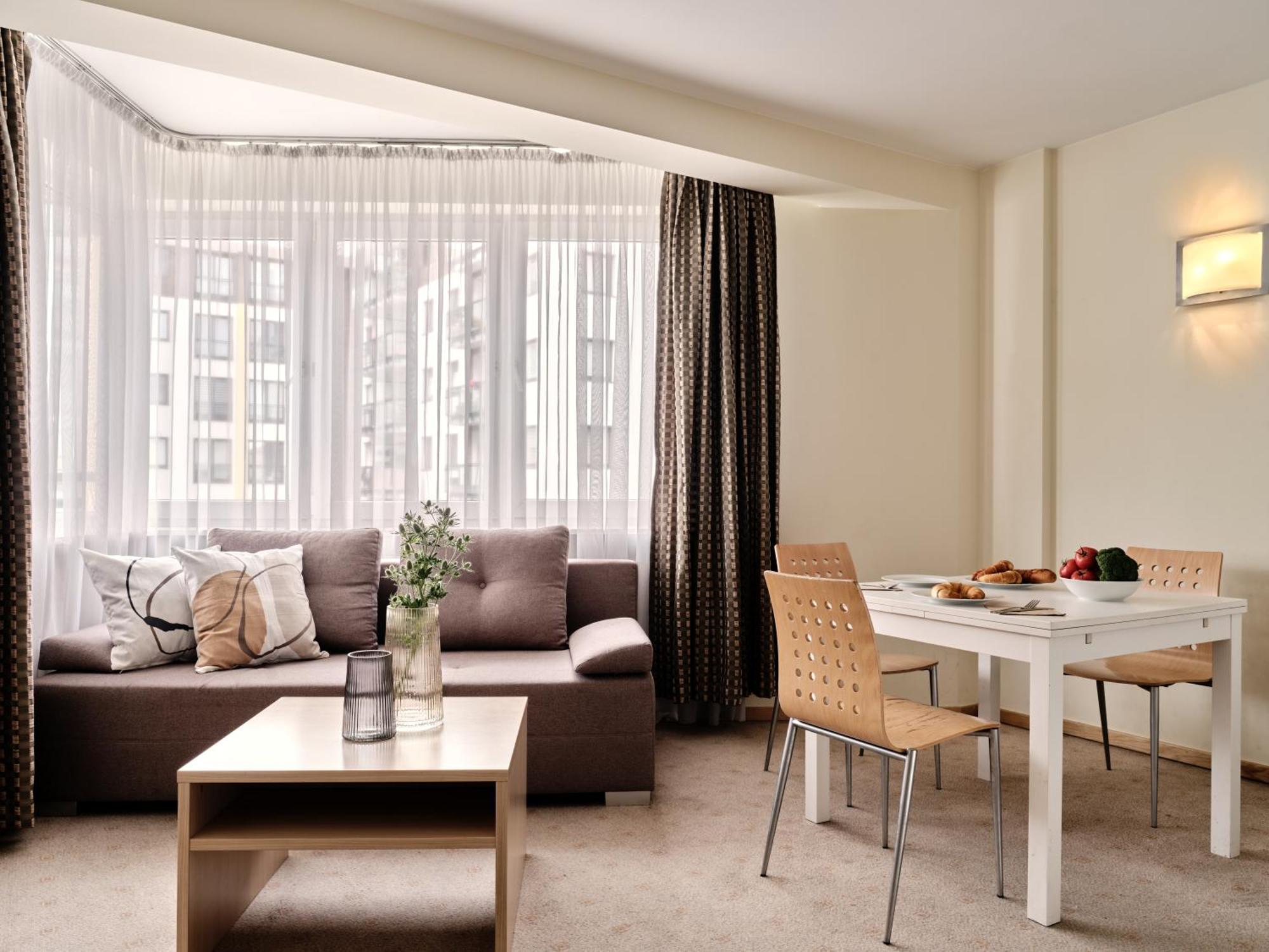 Apartamenty Media Park Warszawa Eksteriør bilde