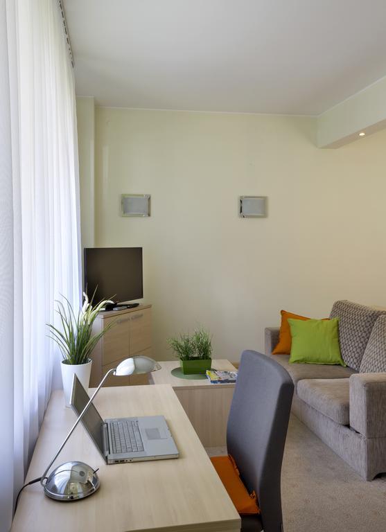 Apartamenty Media Park Warszawa Eksteriør bilde